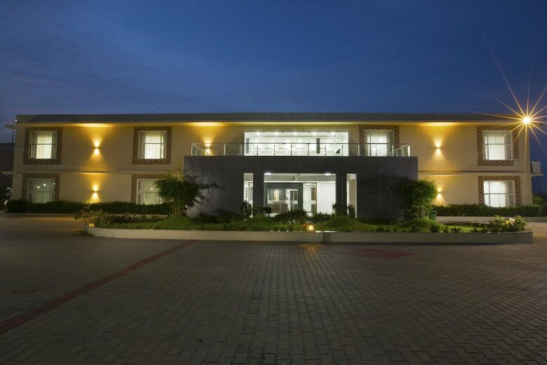 Apartamento Landmark Pallavaa Beach Resort