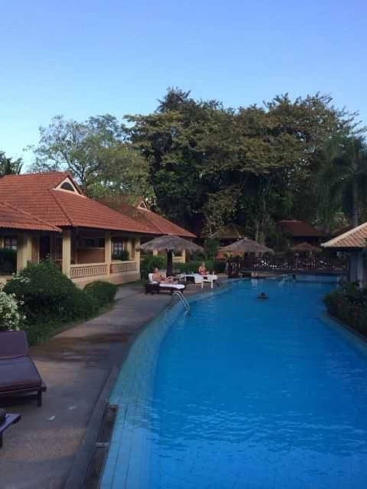 Hotel East Sea Resort
