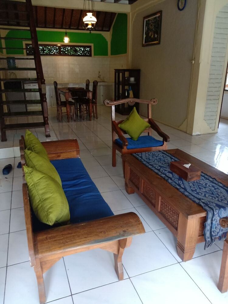 Hotel Mahalini Villa 3