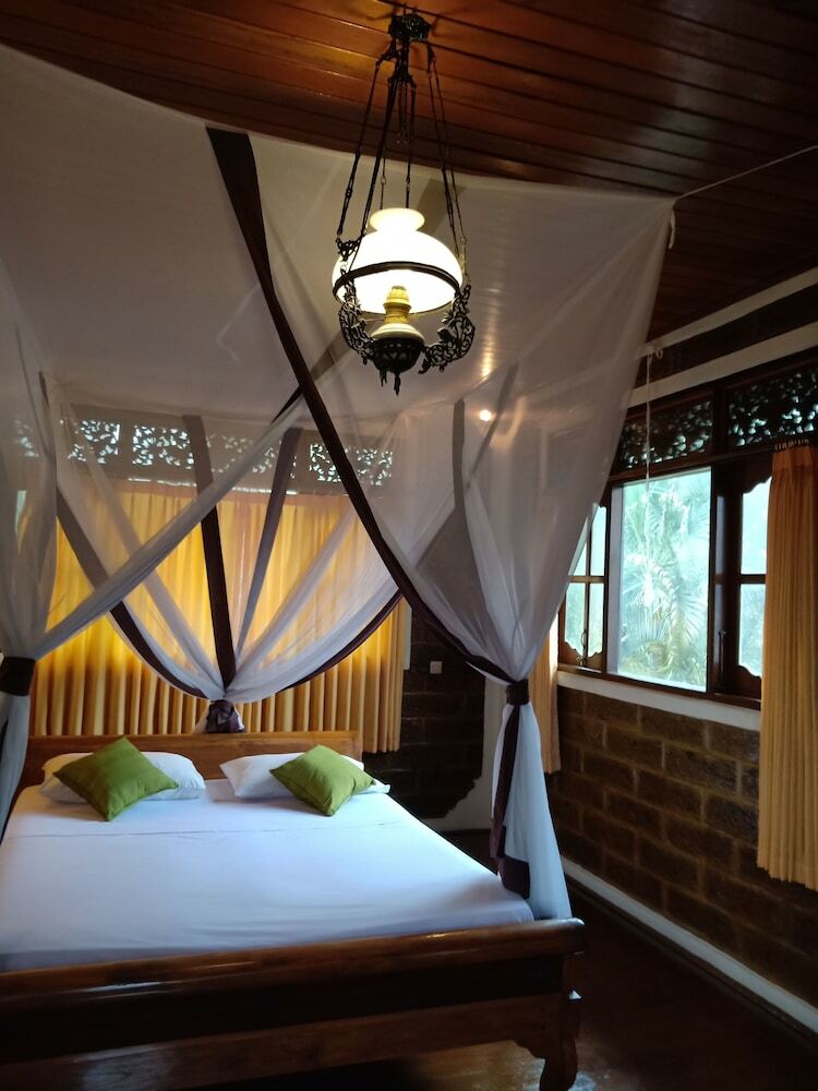 Hotel Mahalini Villa 3