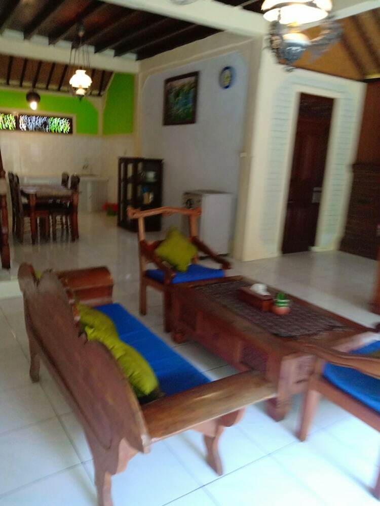 Hotel Mahalini Villa 3
