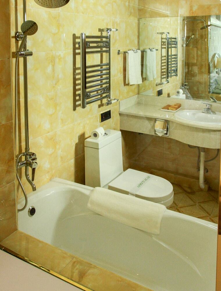 Royal House Hotel 2