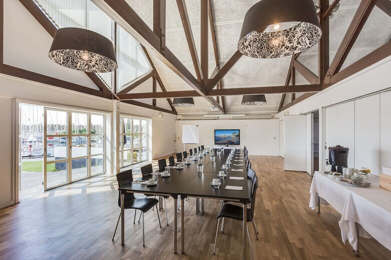 Kal�vig Badehotel
