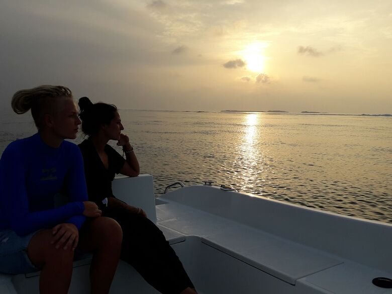 Hotel Muli Inn Surf View Maldives