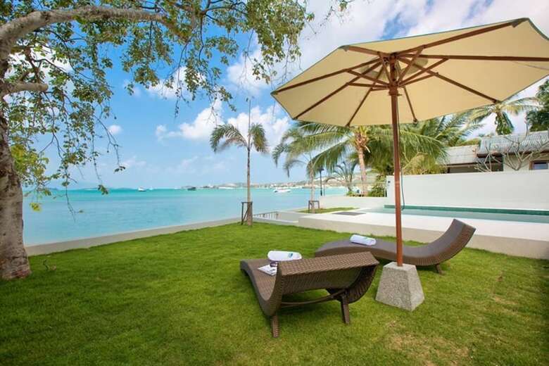 7 Bed Beautiful Beach Front Villa