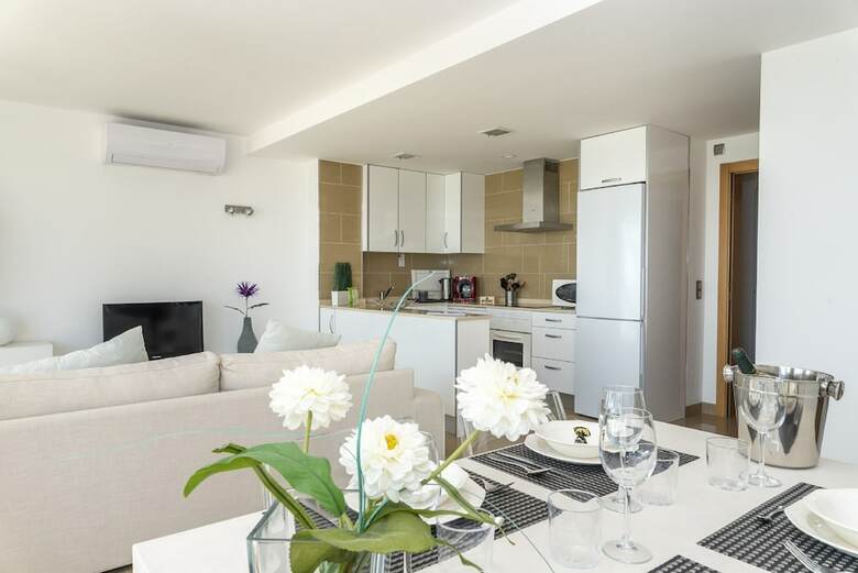Aparthotel Apartamentos Delf�n