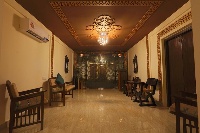 Hotel Sinon Baga Retreat