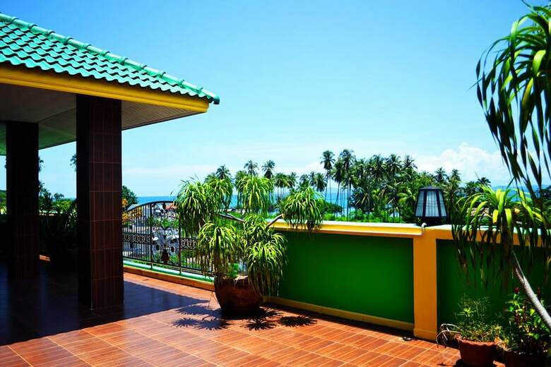 Sairougn Seaview Hotel