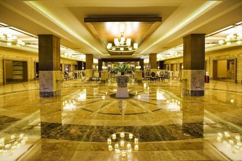 Fantasia Hotel de Luxe