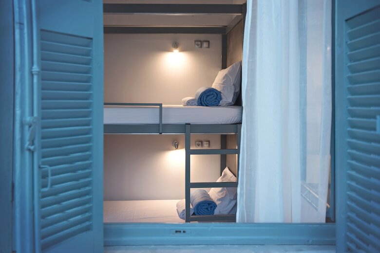 Hostal Bedbox Hostel
