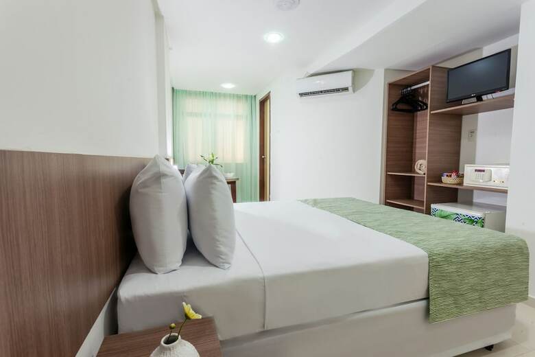 Hotel Jo�o Pessoa Hplus Beach