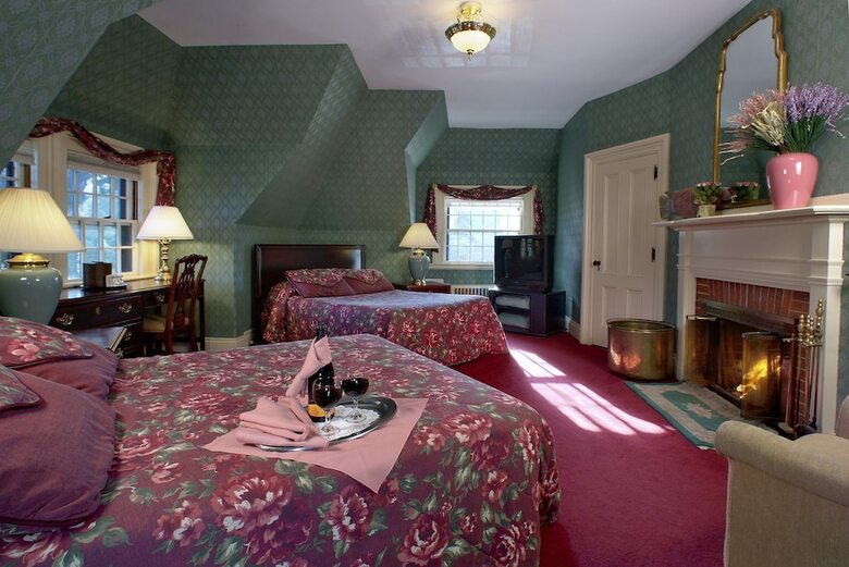 Posada Stonehurst Manor Including Dinner And Breakfast