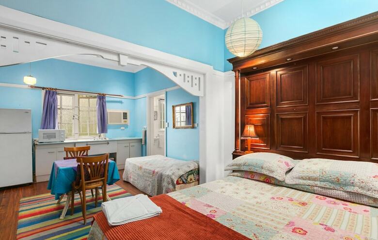 Hotel Floriana Guest House
