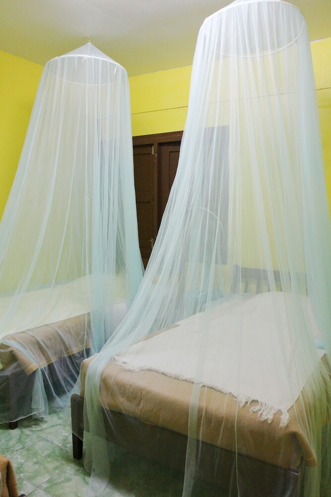 Hostal Baan Bua Homestay