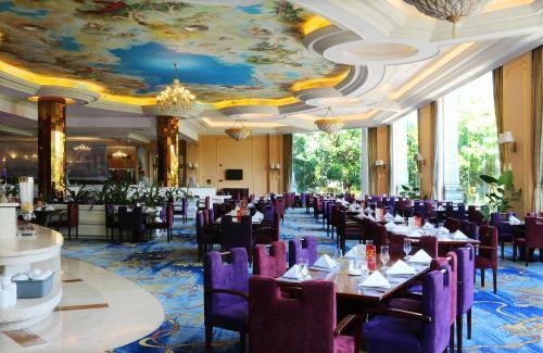 Taishan Country Garden Phoenix Hotel