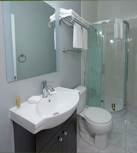 Wasaga Riverdocks Hotel Suites
