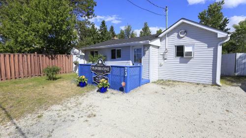 Plovers Cove Cottage