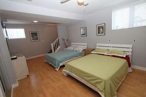 Hostal Riverfront Villa