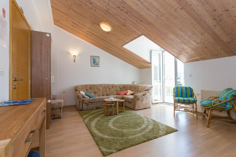 Hotel Guesthouse Zeko Rozat