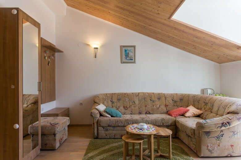 Hotel Guesthouse Zeko Rozat