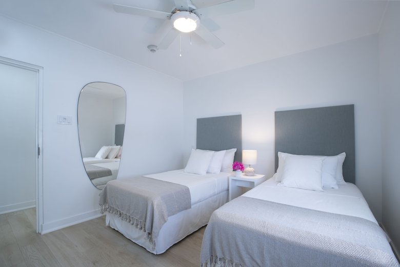 Mullins Grove Luxury Apartments
