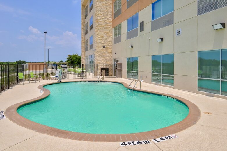 Hotel Holiday Inn Express Early