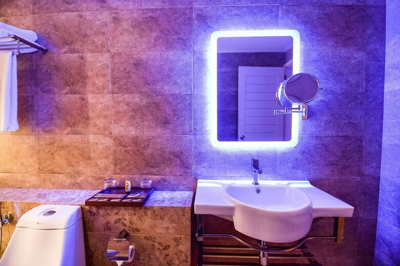 Grandeeza Luxury Hotel