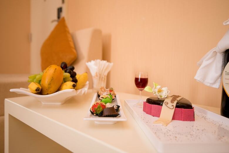 Grandeeza Luxury Hotel