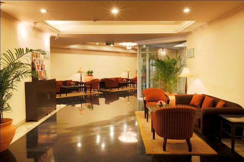Hotel The Atrium