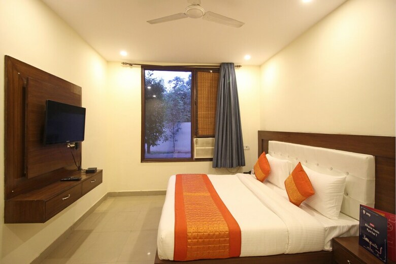 Oyo 6495 Hotel Eden Greens