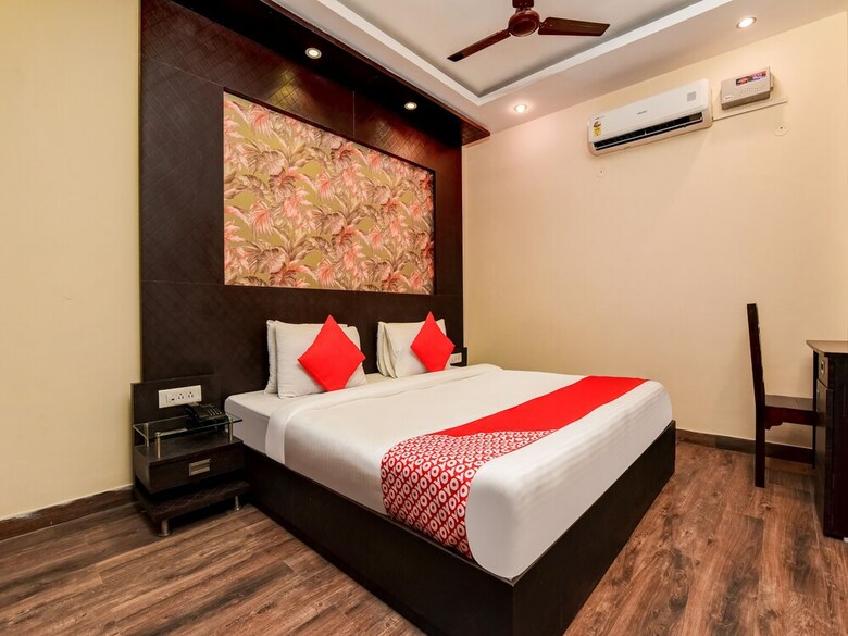 Hotel Oyo Flagship 757 Blite Golf Course Road