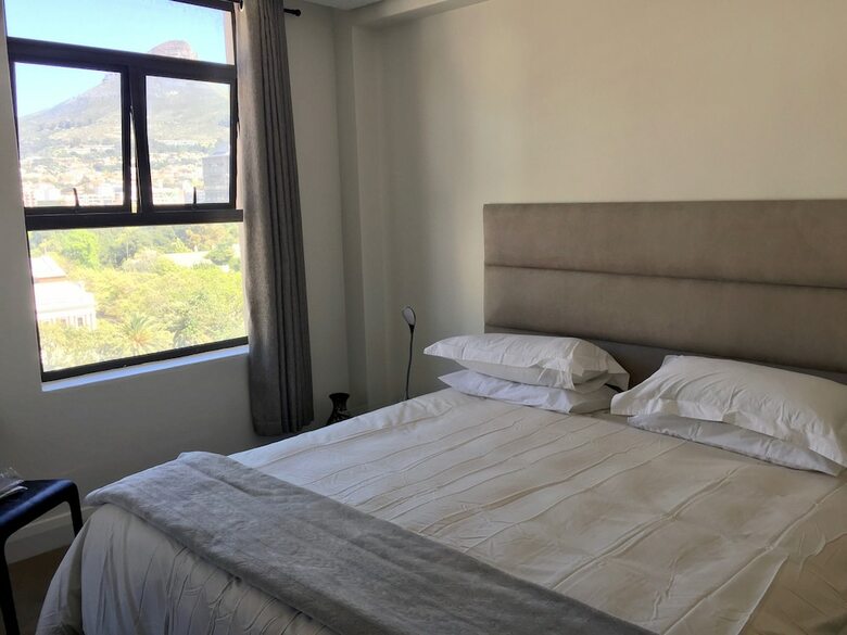 Apartamentos Avenue One