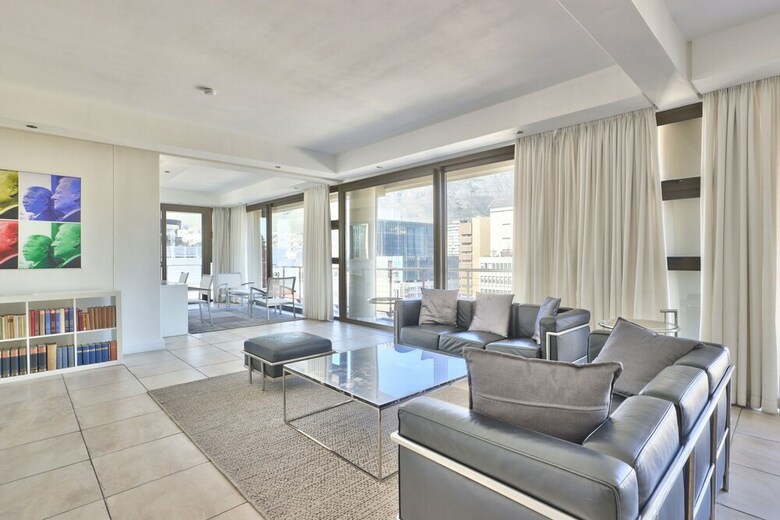 Apartamentos Avenue One