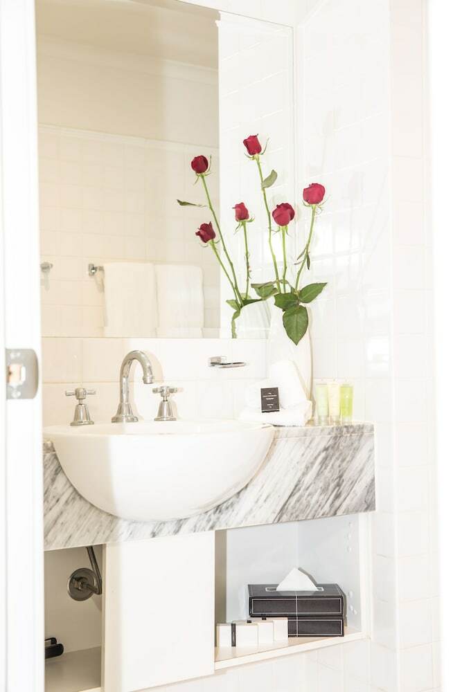 Apartamentos Collins Hotel
