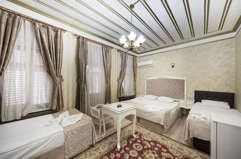Emre Residence Suites