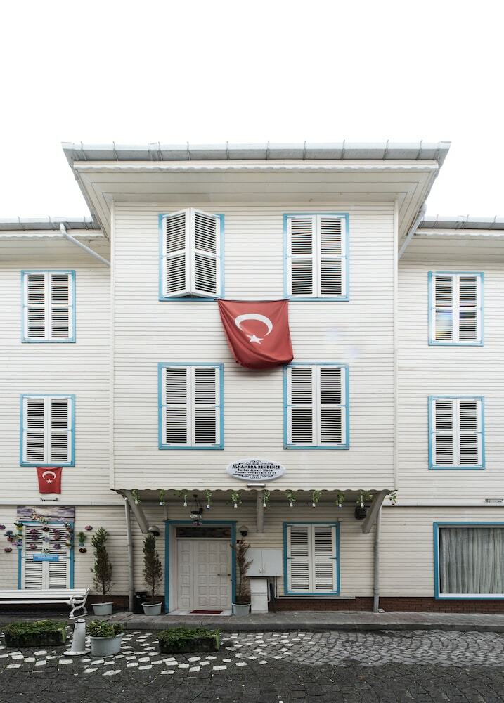 Emre Residence Suites