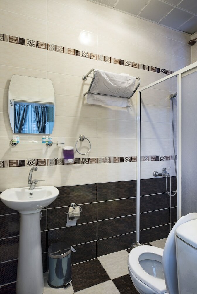 Emre Residence Suites