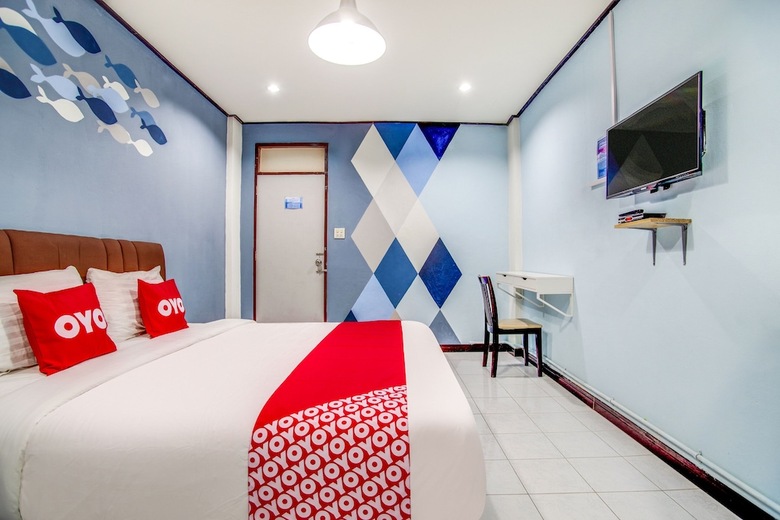 Hotel Oyo 428 Pha Mansion