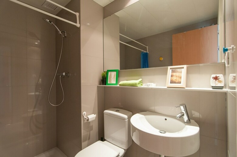 Apartamentos Bbarcelona Pla�a Universitat Flats