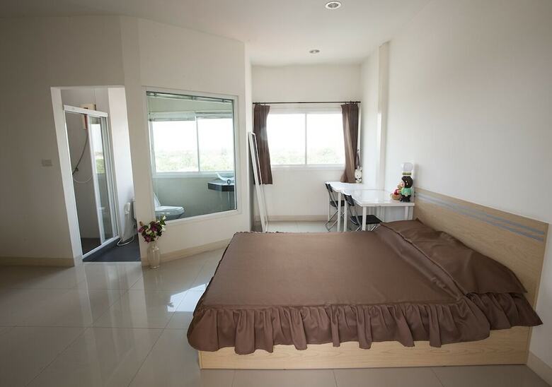 Hotel Maxliving