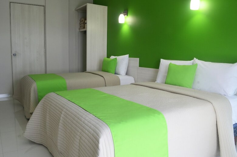Hotel Capital O Sc
