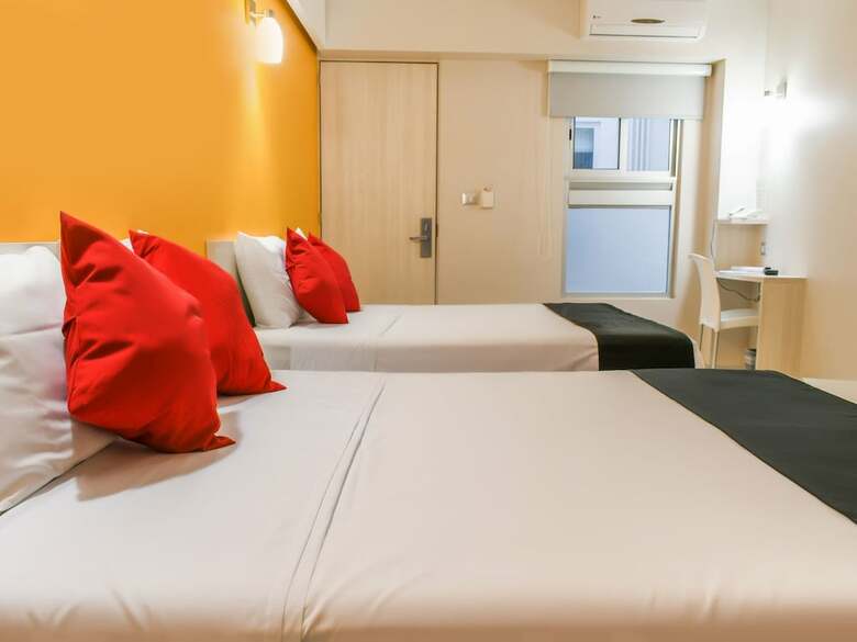 Hotel Capital O Sc