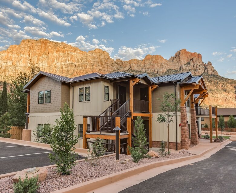 Watchman Villas