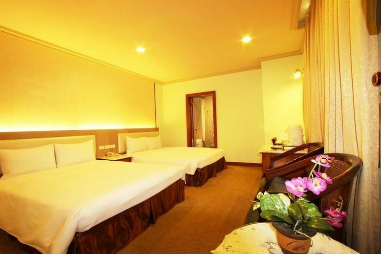Puyisy Business Hotel
