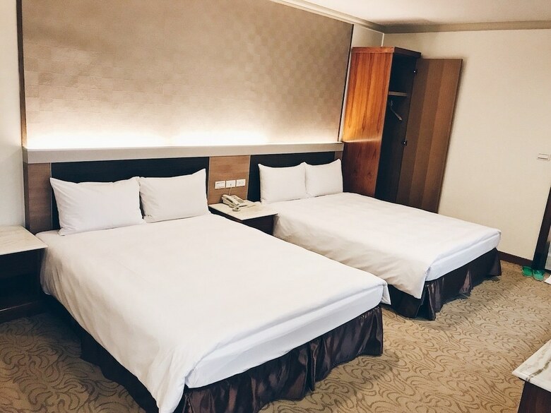 Puyisy Business Hotel