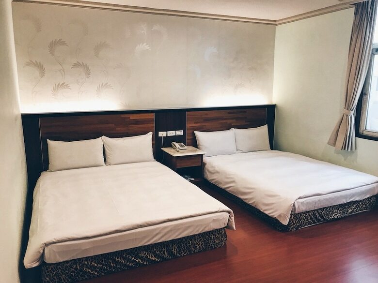 Puyisy Business Hotel