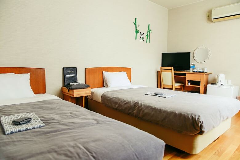 Shinnishiki Hotel