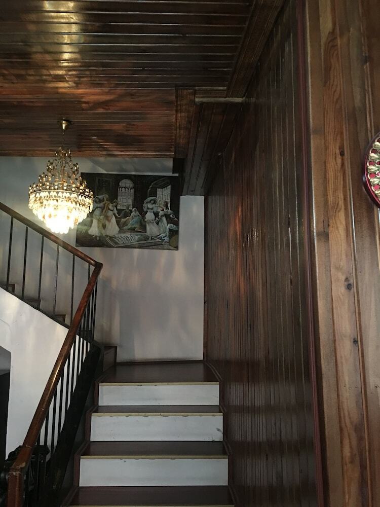 Hotel Ozkonak Otel