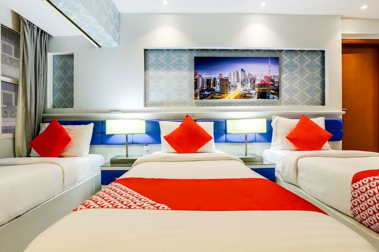 Oyo 338 Transworld Hotel