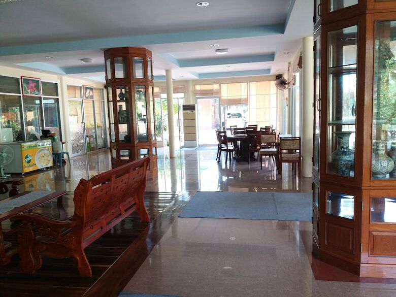 Hotel Phuaob Namsai Country Resort